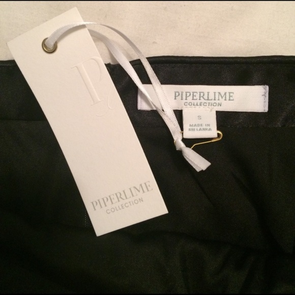 Piperlime l Black Sequin Mini Skirt - Picture 3 of 5